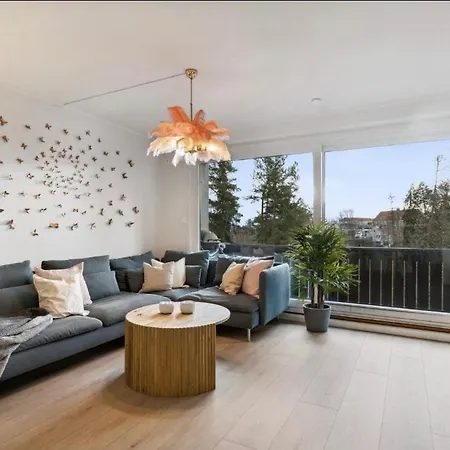 Apartment And Quiet 4 Bedroom Western Oslo