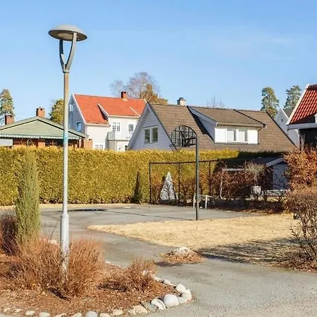 Apartment And Quiet 4 Bedroom Western Oslo Jar